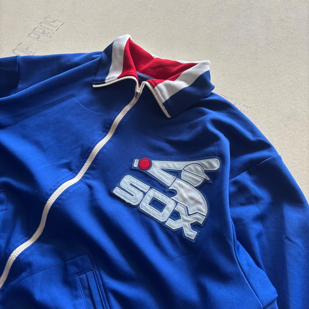 Vintage Chicago White Sox
Jacket